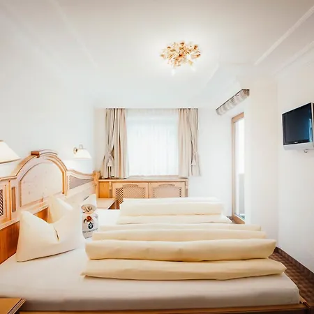 Forster'S Naturresort Neustift im Stubaital Zimmer foto